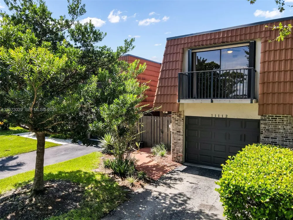 11112 Harmony Lake Cir Davie, FL 33324