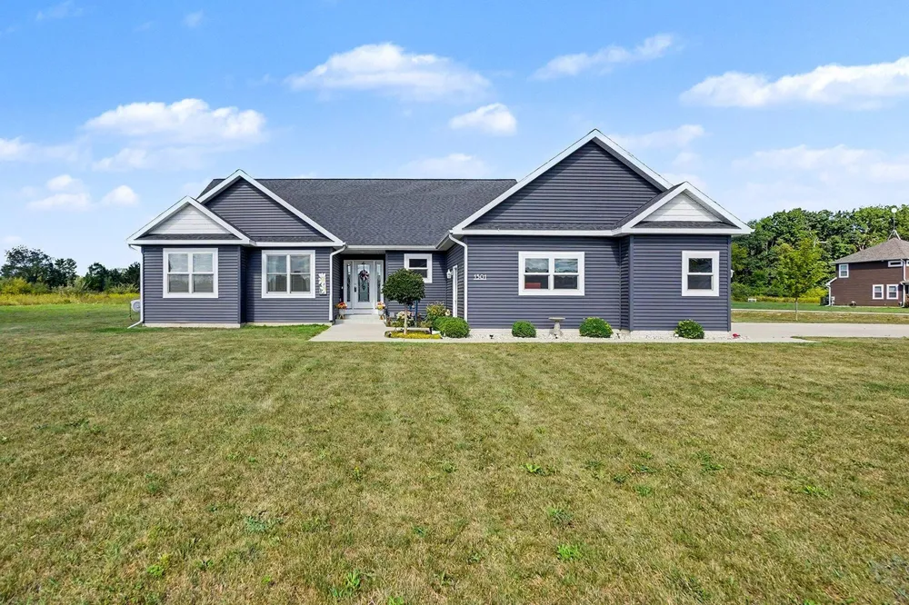 1501 Whitepine Court Deerfield Township, MI 48858