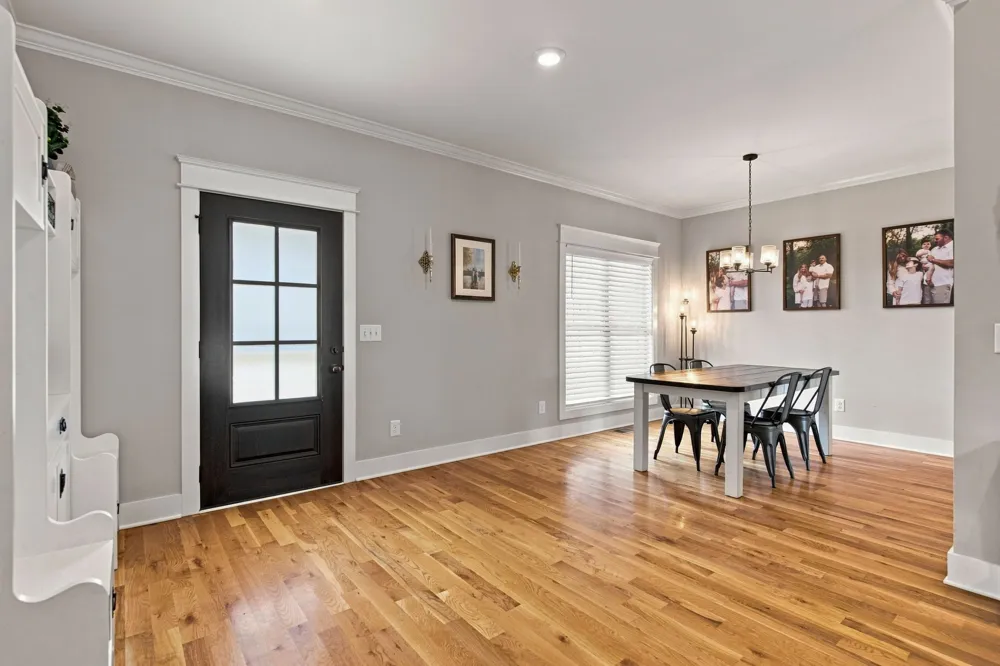 6023 W Mayflower Ct Greenbrier, TN 37073