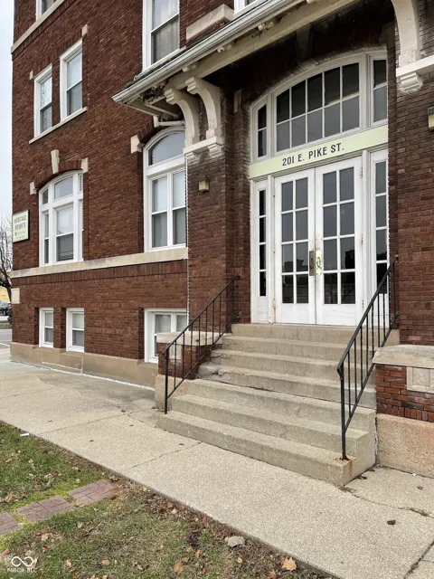 201 E Pike Street #307