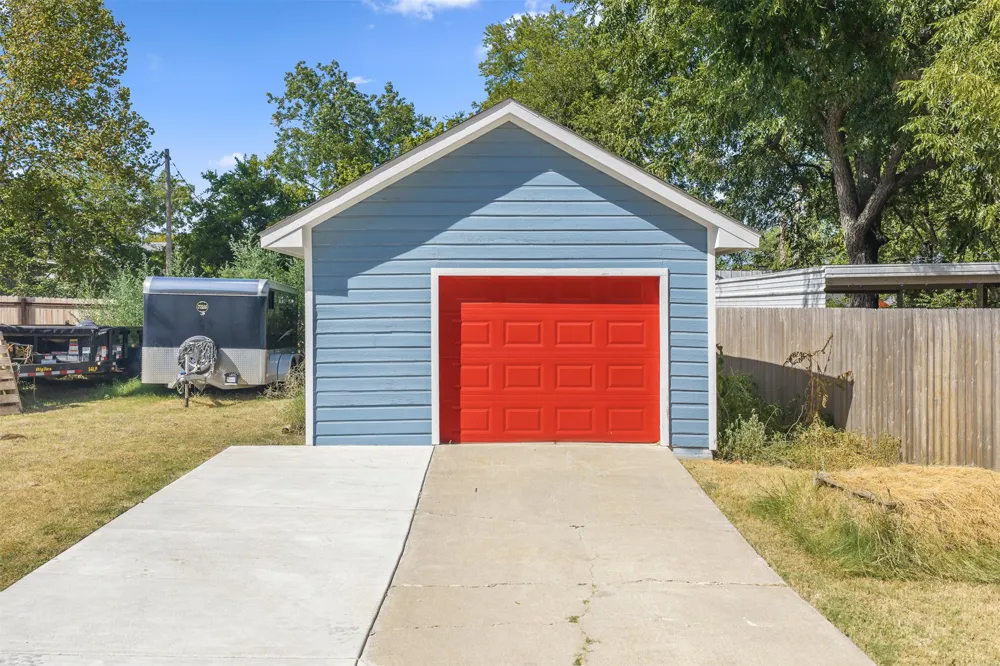 224 C STREET SW Ardmore, OK 73401