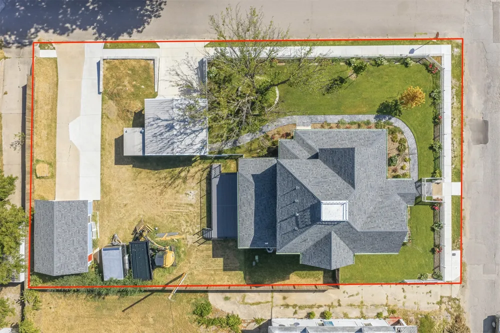 224 C STREET SW Ardmore, OK 73401