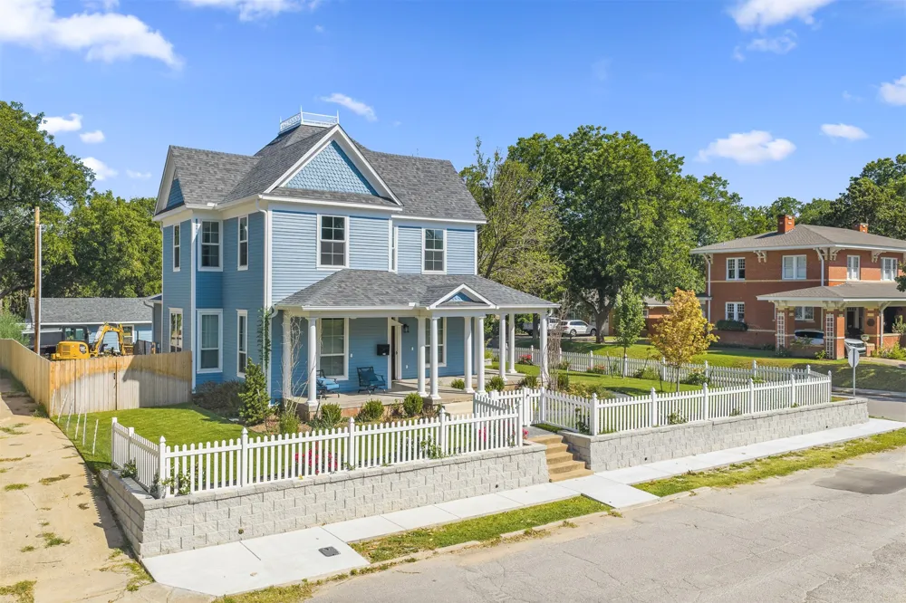 224 C STREET SW Ardmore, OK 73401