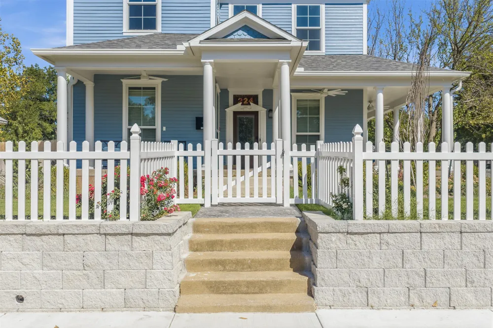 224 C STREET SW Ardmore, OK 73401