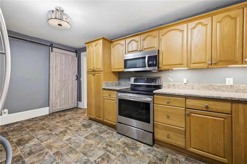 38 Nelson Street SE Silver Creek, GA 30173