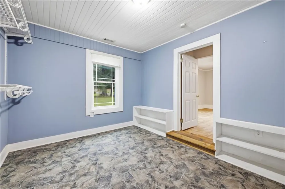 38 Nelson Street SE Silver Creek, GA 30173