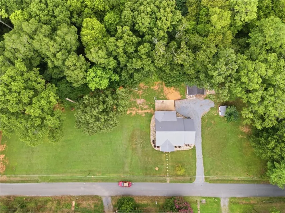 38 Nelson Street SE Silver Creek, GA 30173