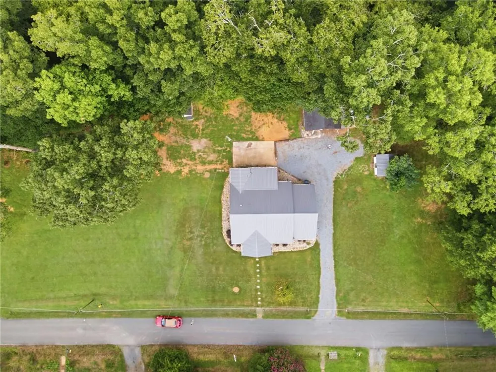 38 Nelson Street SE Silver Creek, GA 30173