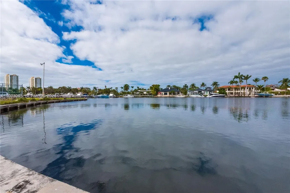 2000 Atlantic Shores Blvd #107 Hallandale Beach, FL 33009