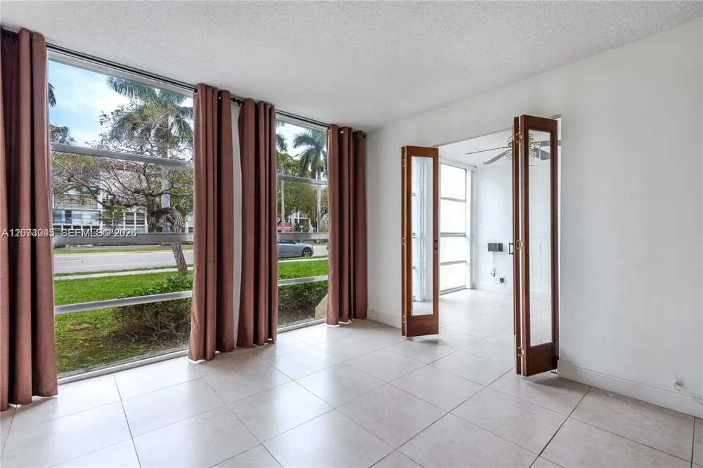 2000 Atlantic Shores Blvd #107 Hallandale Beach, FL 33009