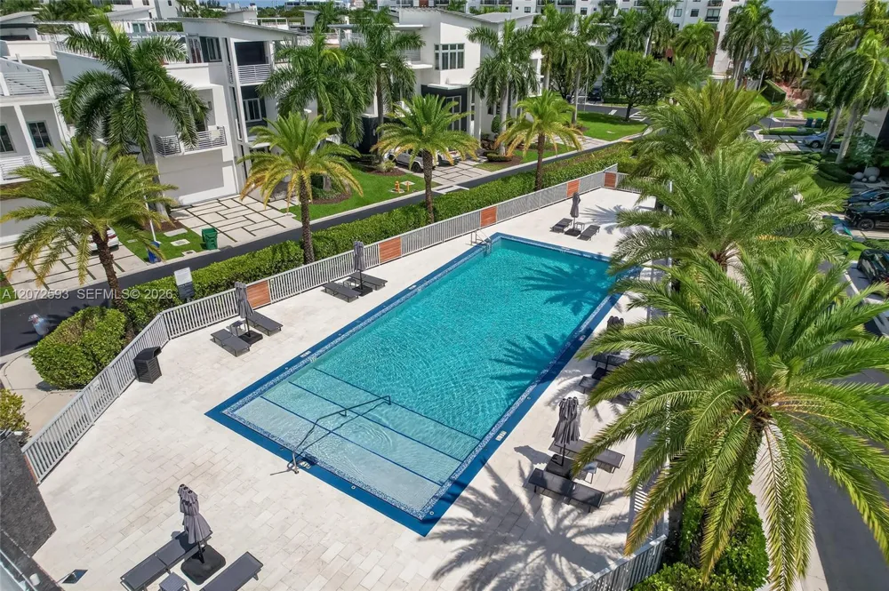 3460 NW 84th Ave Doral, FL 33122