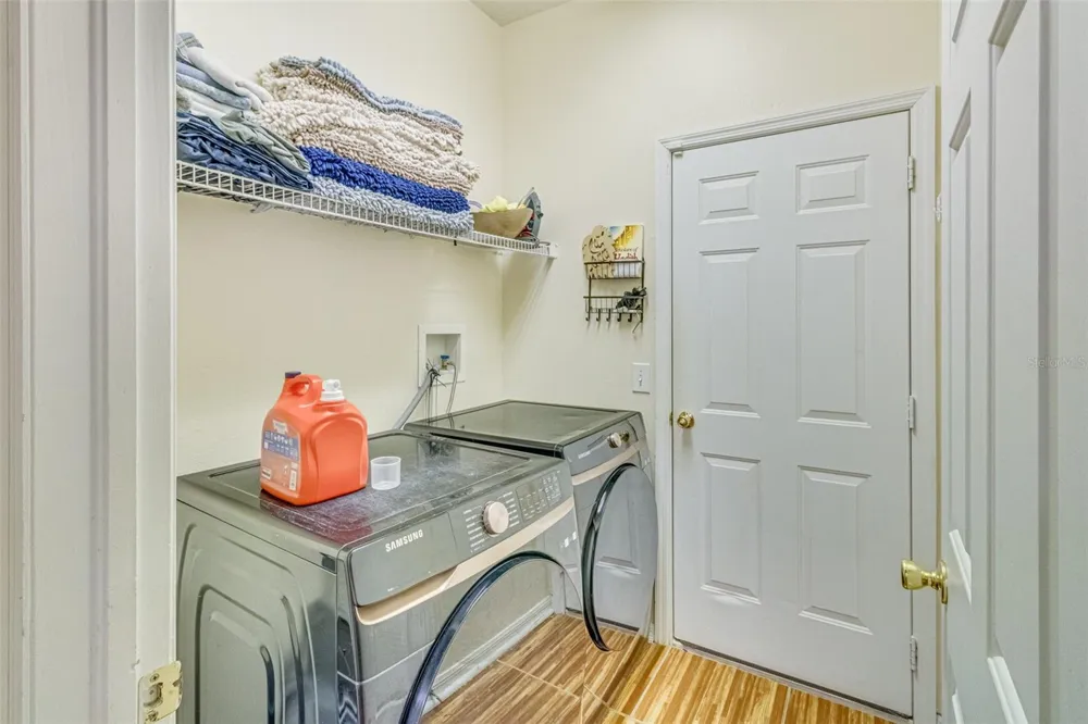 763 STAR POINTE DRIVE Seffner, FL 33584