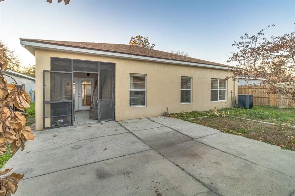 763 STAR POINTE DRIVE Seffner, FL 33584