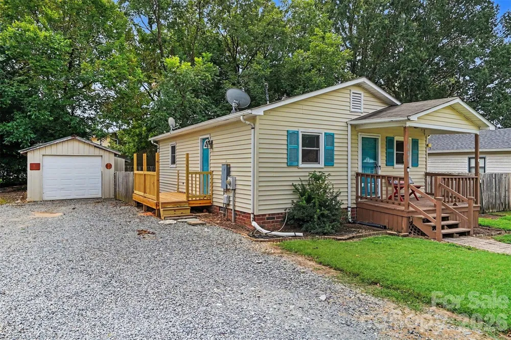 105 W Church Street Granite Quarry, NC 28144