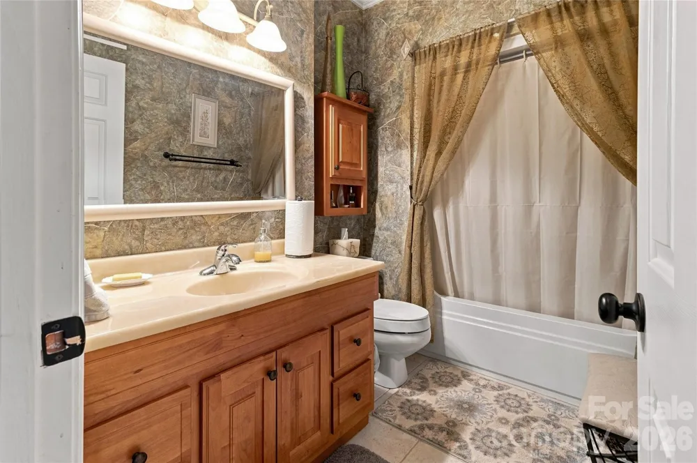 1808 Country Garden Drive Shelby, NC 28150