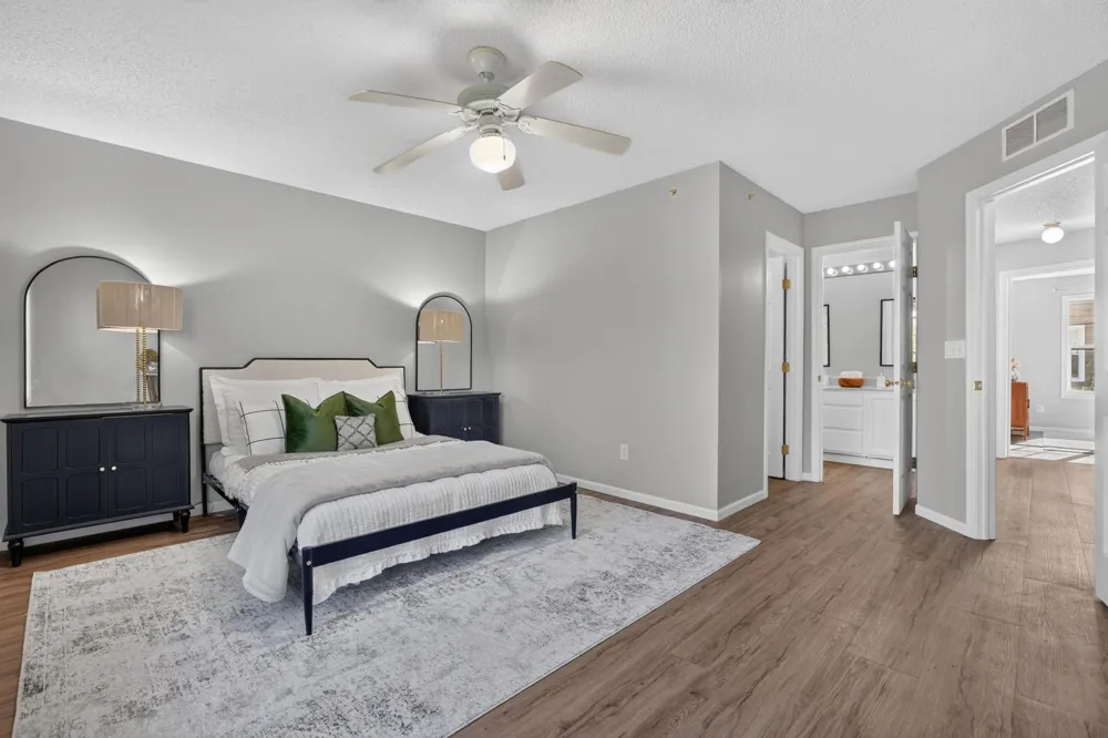 1667 Village Trail E #5 Maplewood, MN 55109