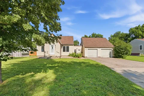 605 S 8th Street