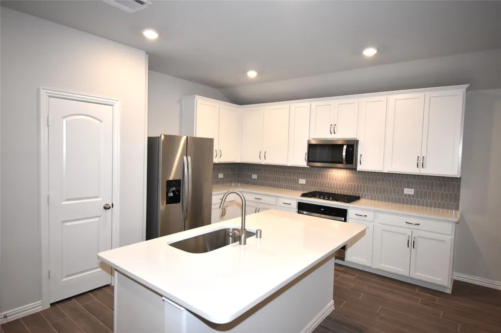 5408 Locke Drive Denton, TX 76207