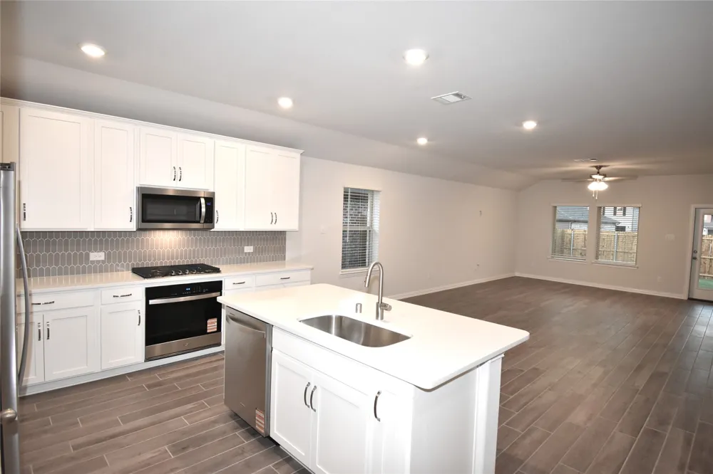 5408 Locke Drive Denton, TX 76207