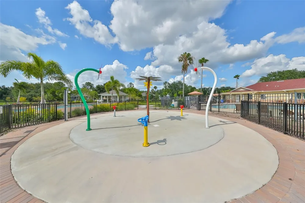 7318 GUILFORD PINE LANE Apollo Beach, FL 33572