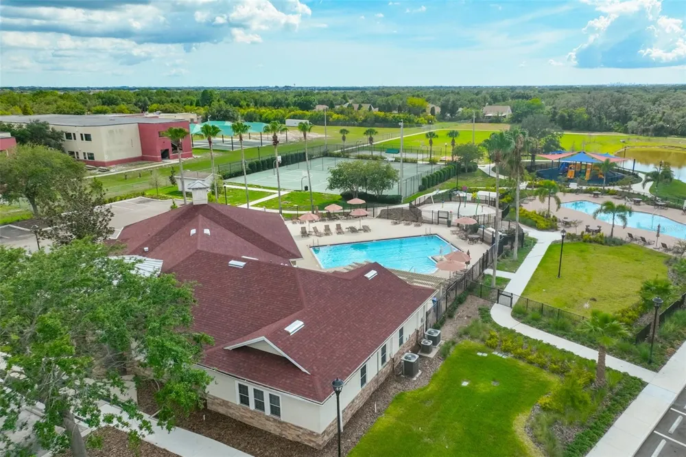 7318 GUILFORD PINE LANE Apollo Beach, FL 33572