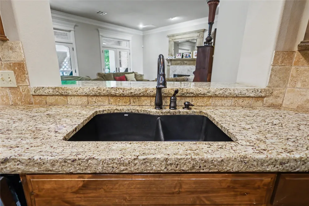 870 Cherry Springs Drive Tahlequah, OK 74464