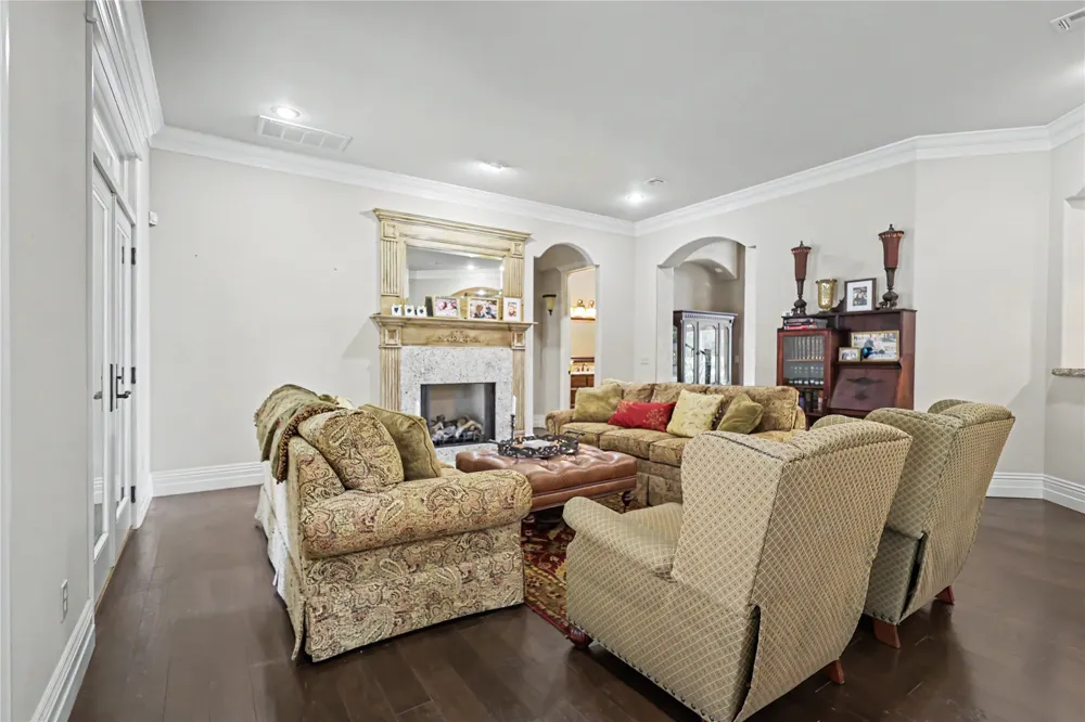 870 Cherry Springs Drive Tahlequah, OK 74464