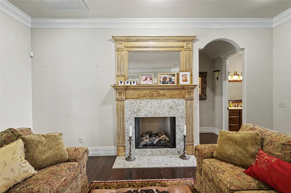 870 Cherry Springs Drive Tahlequah, OK 74464