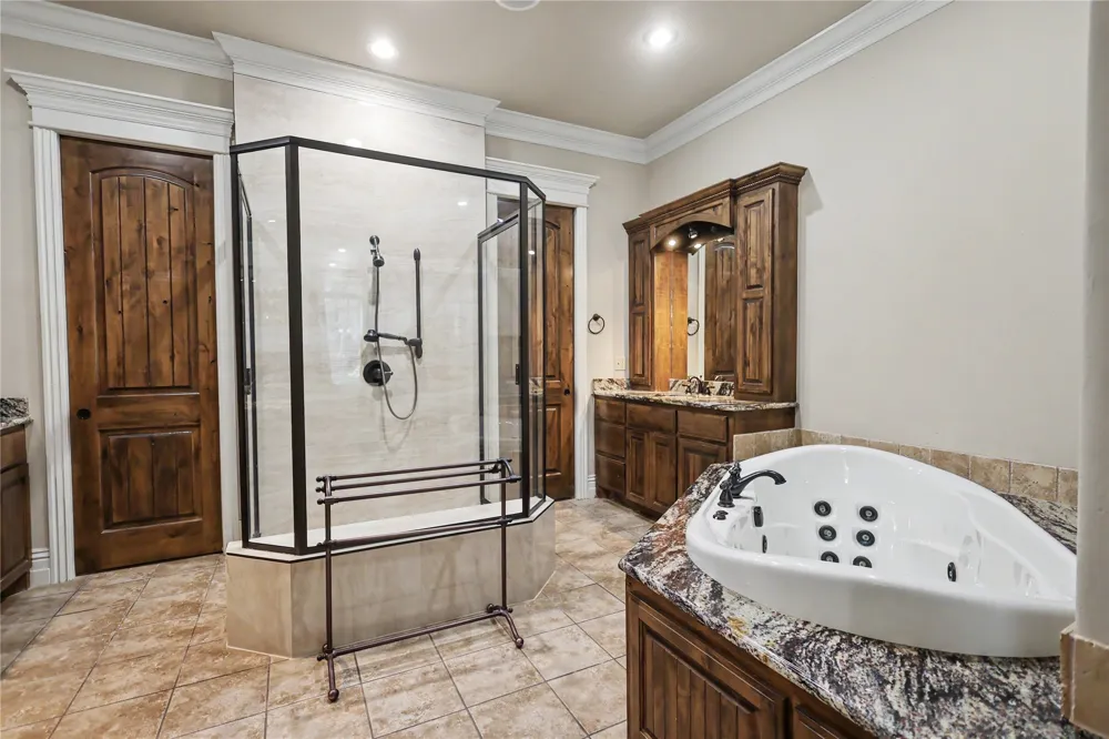 870 Cherry Springs Drive Tahlequah, OK 74464