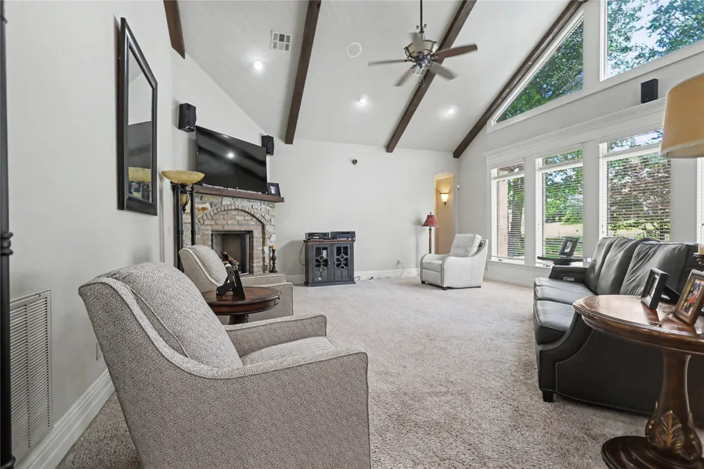 870 Cherry Springs Drive Tahlequah, OK 74464