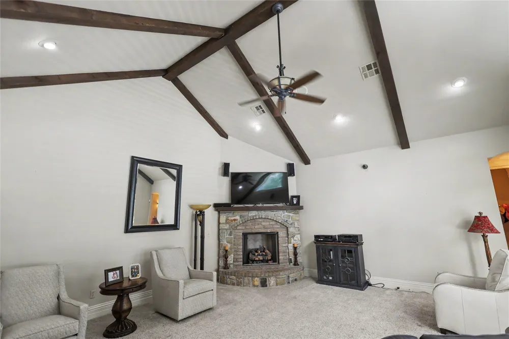 870 Cherry Springs Drive Tahlequah, OK 74464
