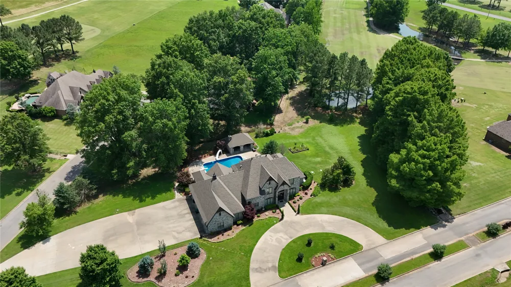 870 Cherry Springs Drive Tahlequah, OK 74464