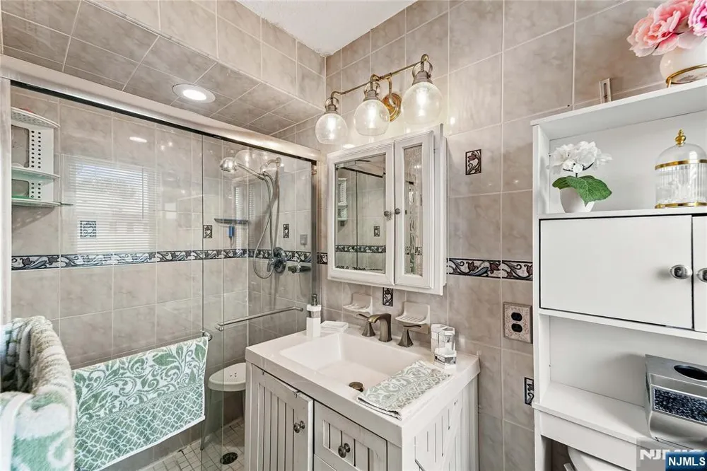 5 La Rosa Drive Little Ferry, NJ 07643