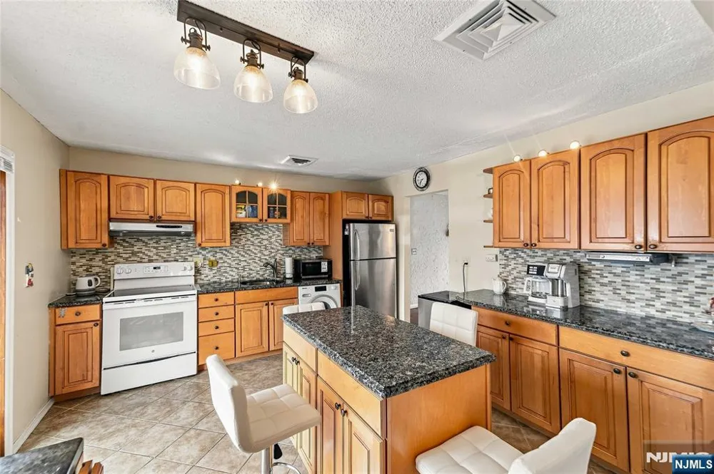 5 La Rosa Drive Little Ferry, NJ 07643