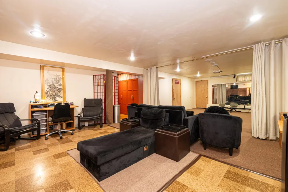 5015 HARFORD ROAD Baltimore, MD 21214