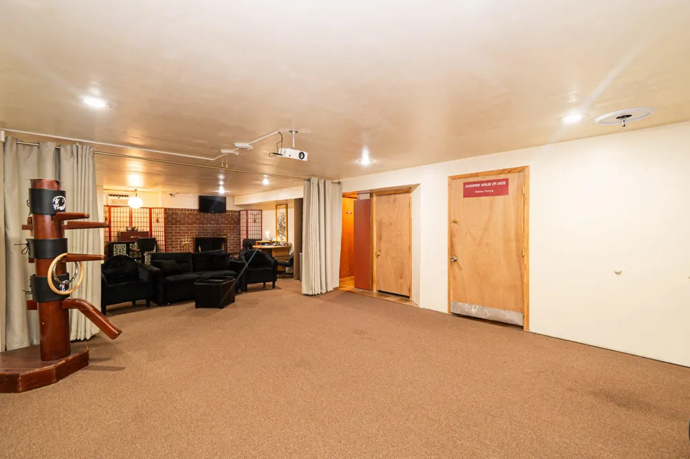 5015 HARFORD ROAD Baltimore, MD 21214