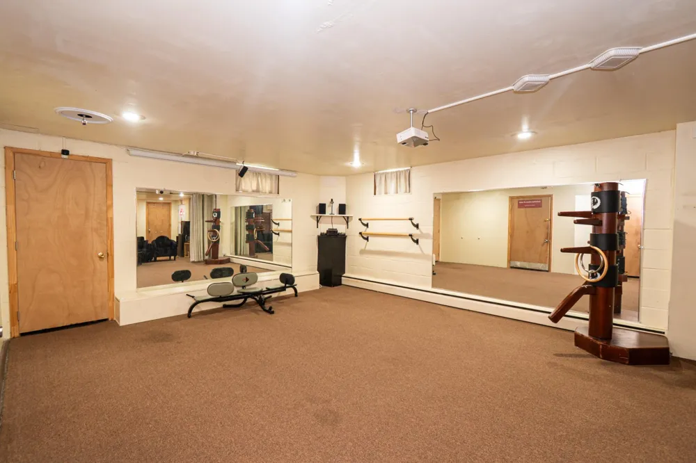 5015 HARFORD ROAD Baltimore, MD 21214