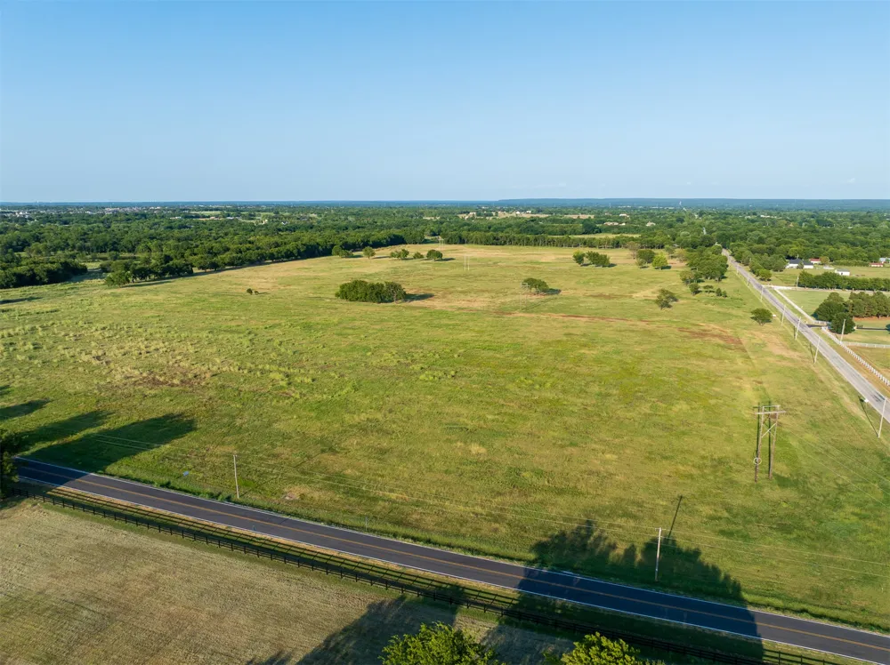 6 E 191st Street S Bixby, OK 74008