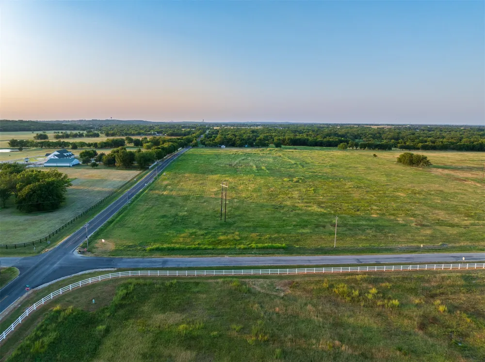 6 E 191st Street S Bixby, OK 74008