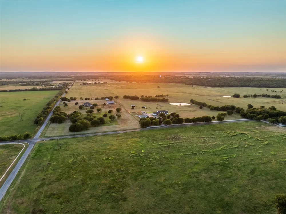 6 E 191st Street S Bixby, OK 74008