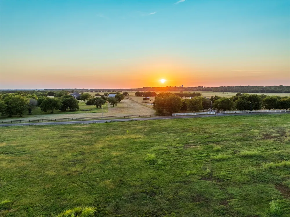 6 E 191st Street S Bixby, OK 74008