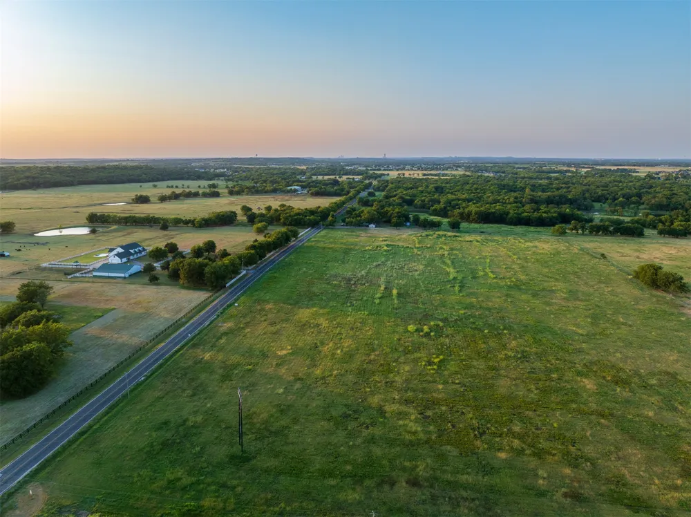 6 E 191st Street S Bixby, OK 74008
