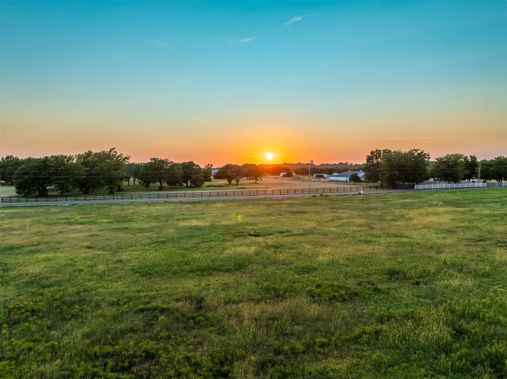 6 E 191st Street S Bixby, OK 74008