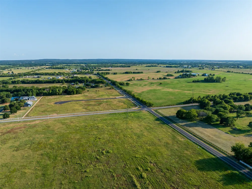 6 E 191st Street S Bixby, OK 74008