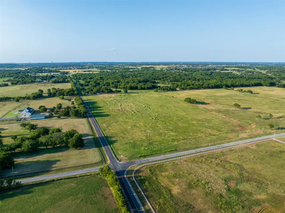 6 E 191st Street S Bixby, OK 74008