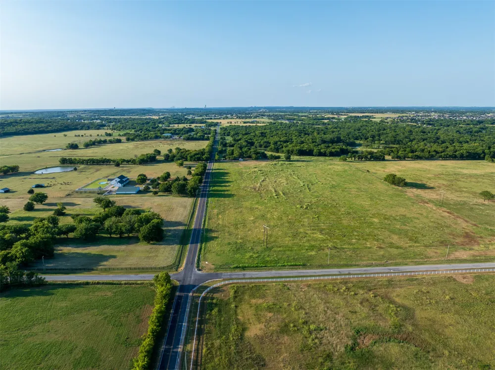 6 E 191st Street S Bixby, OK 74008