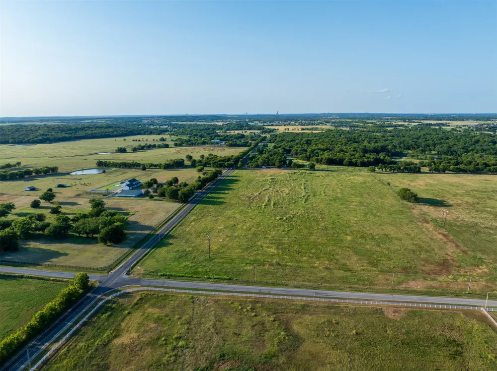 6 E 191st Street S Bixby, OK 74008
