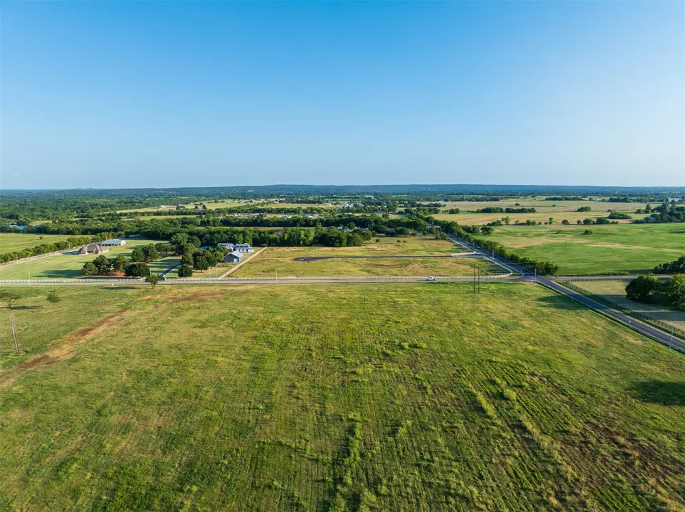 6 E 191st Street S Bixby, OK 74008
