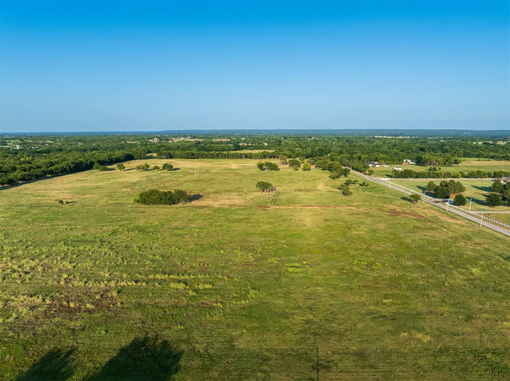 6 E 191st Street S Bixby, OK 74008