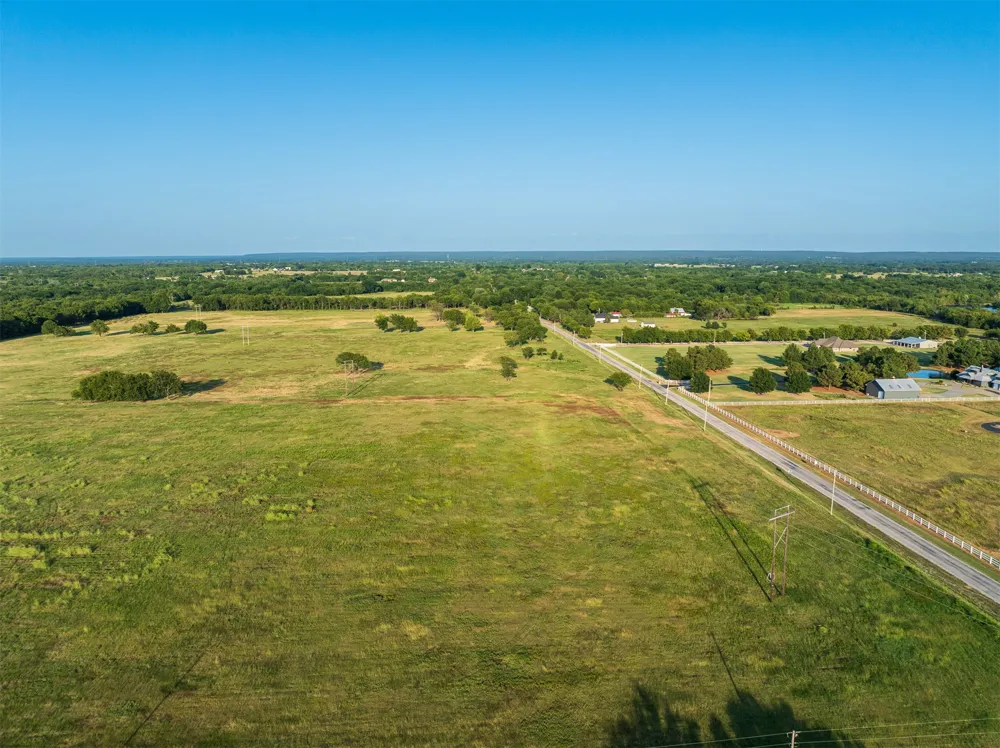 6 E 191st Street S Bixby, OK 74008
